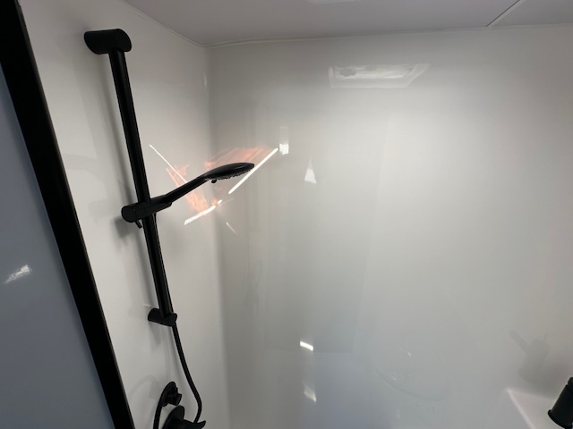 Shower in Paramount Tuff Mudda