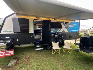 Xseries RV Commander - exterior