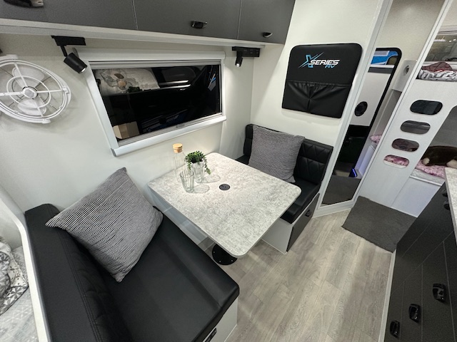 16' XSeries Warrior - cafe seating